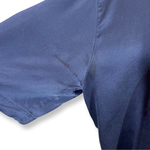 Lunya Washable Silk Cropped Button Down Pajama Lounge Top in Deep Blue - Picture 8 of 14